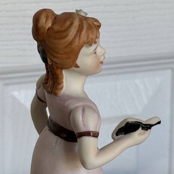 Vintage Nuova Capodimonte Singing Girl With Fox Pink Roses Porcelain Figurine - Picture 9 of 16
